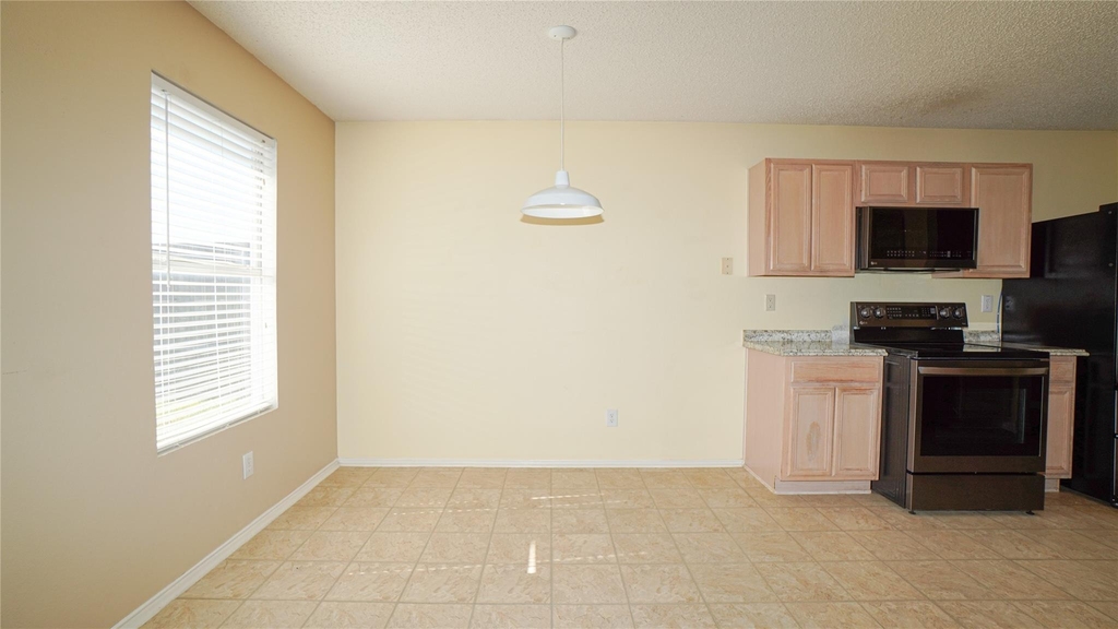 1403 Glenwick Drive - Photo 9