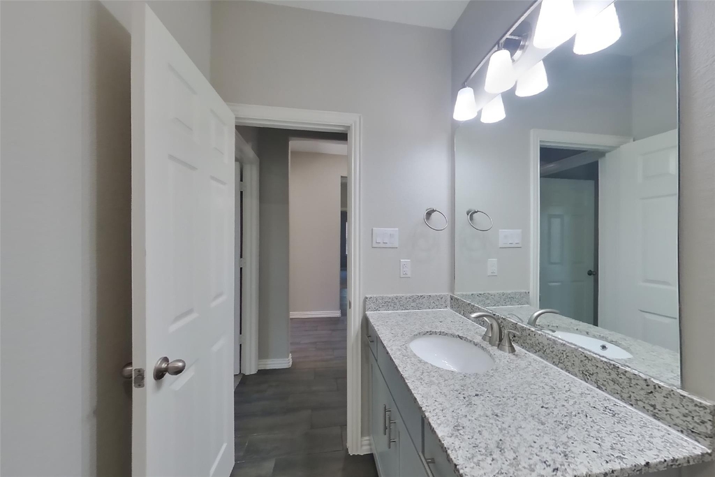 831 Cavalcade Drive - Photo 14