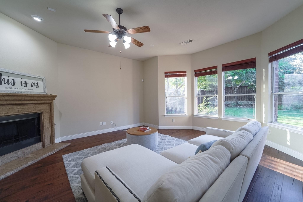 924 Brentwood Drive - Photo 16