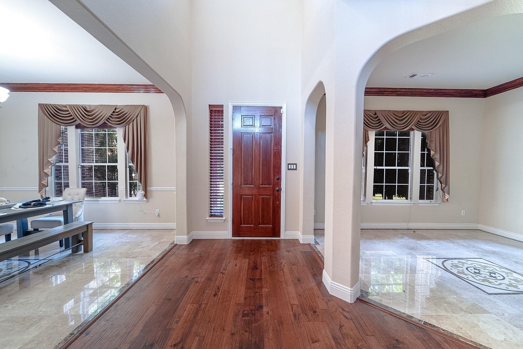 924 Brentwood Drive - Photo 7