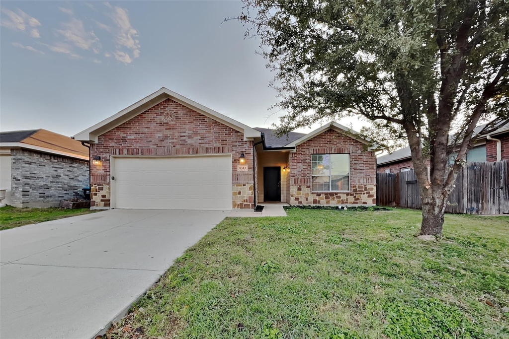 8512 Cumberland Gap Drive - Photo 0