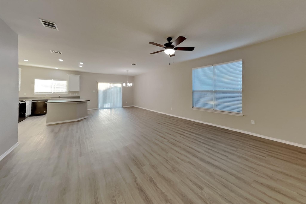 8512 Cumberland Gap Drive - Photo 2