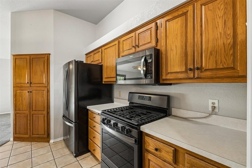1708 Rocky Mountain Way - Photo 12