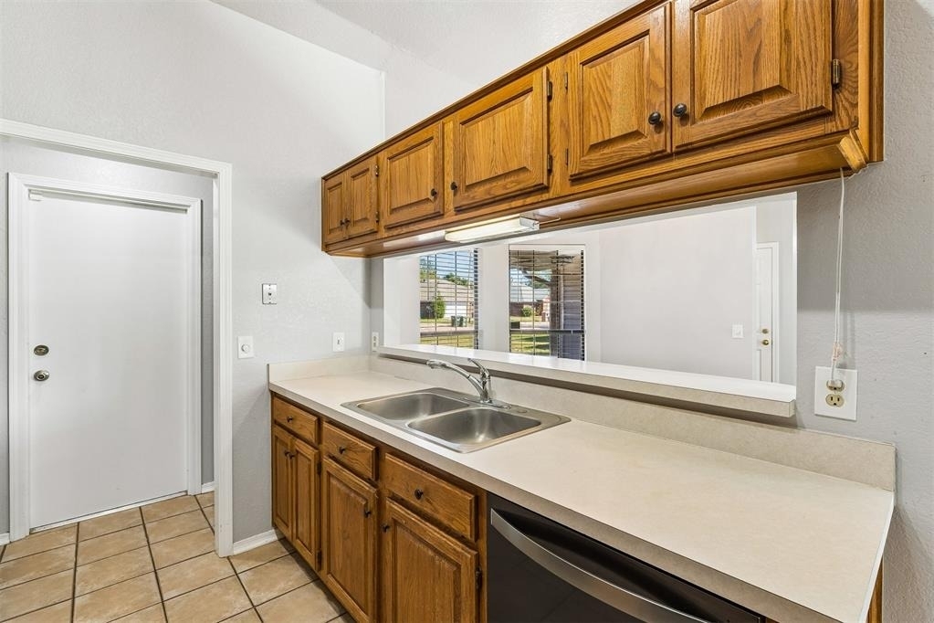 1708 Rocky Mountain Way - Photo 10