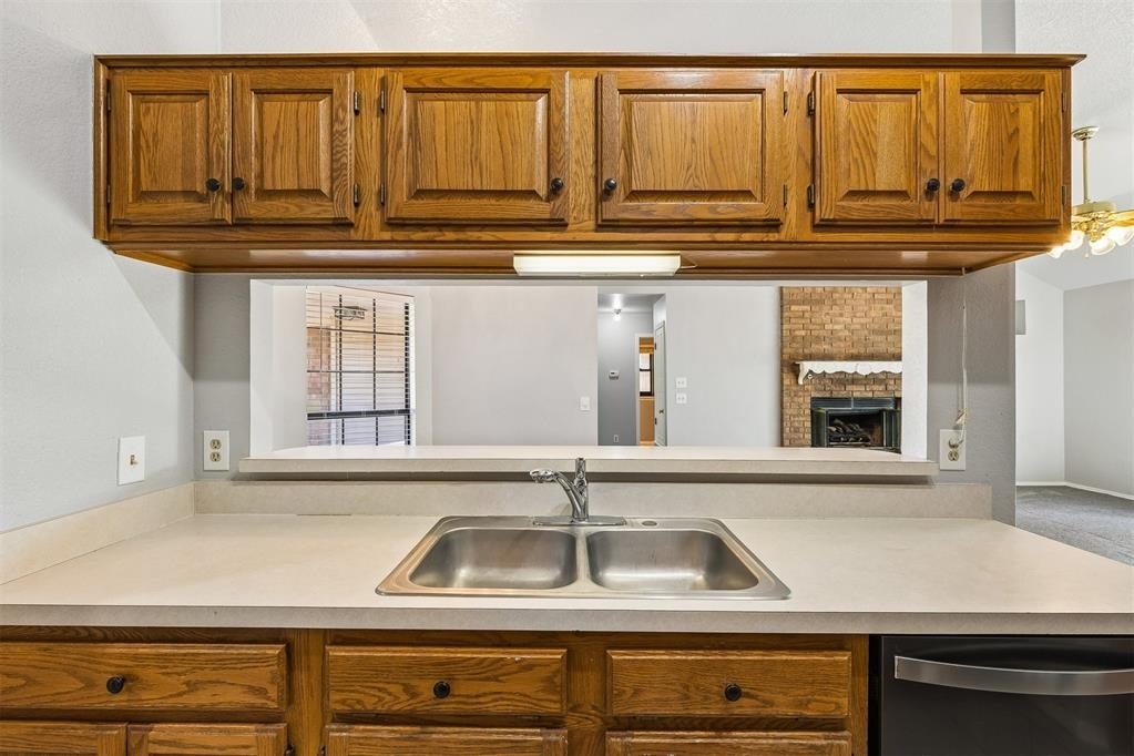 1708 Rocky Mountain Way - Photo 11