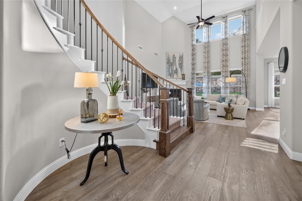 9633 Croswell Street - Photo 3