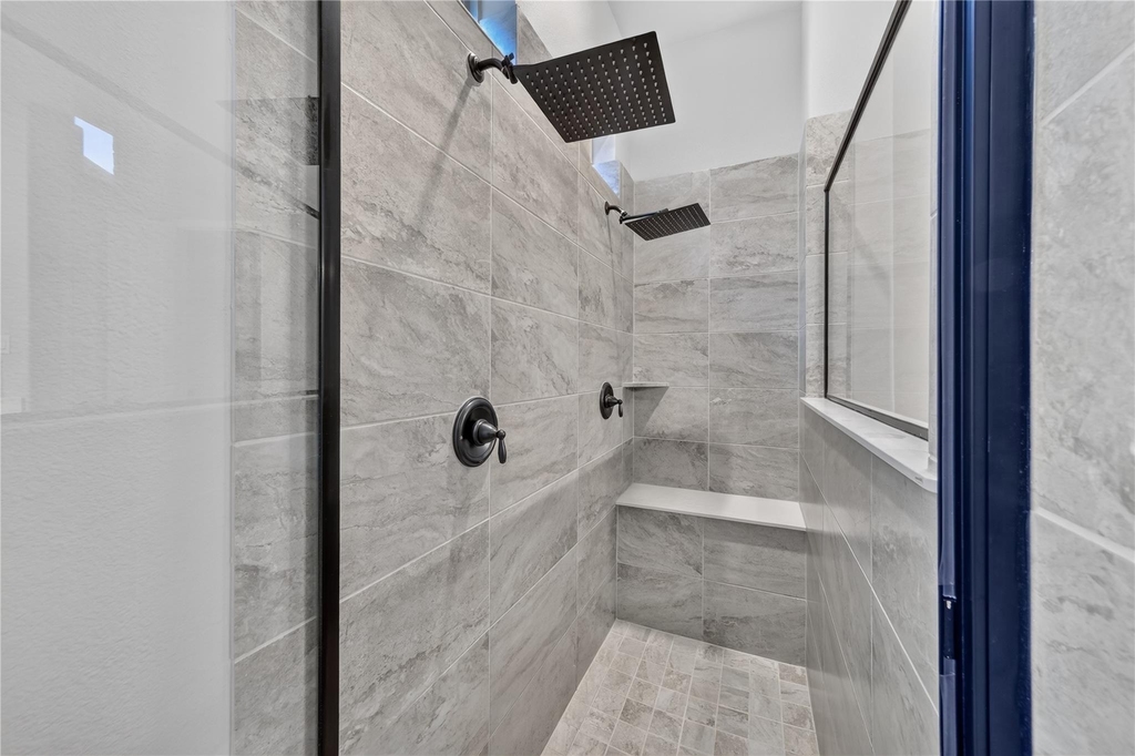 9633 Croswell Street - Photo 17