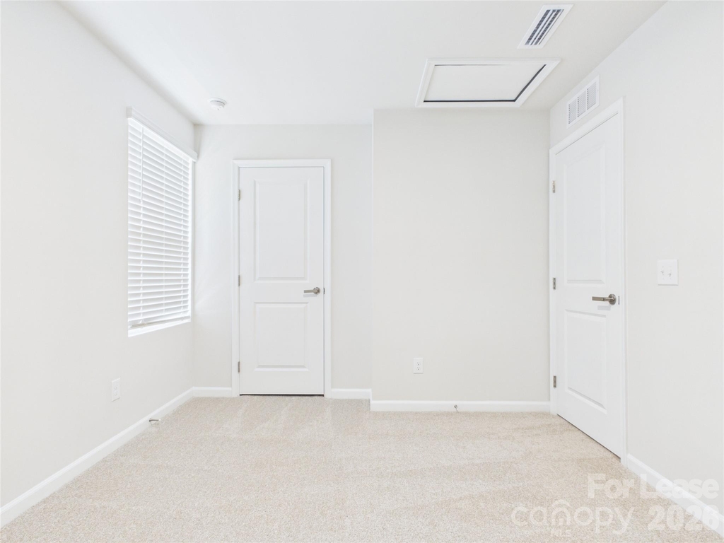 4039 Vallhorn Lane - Photo 10