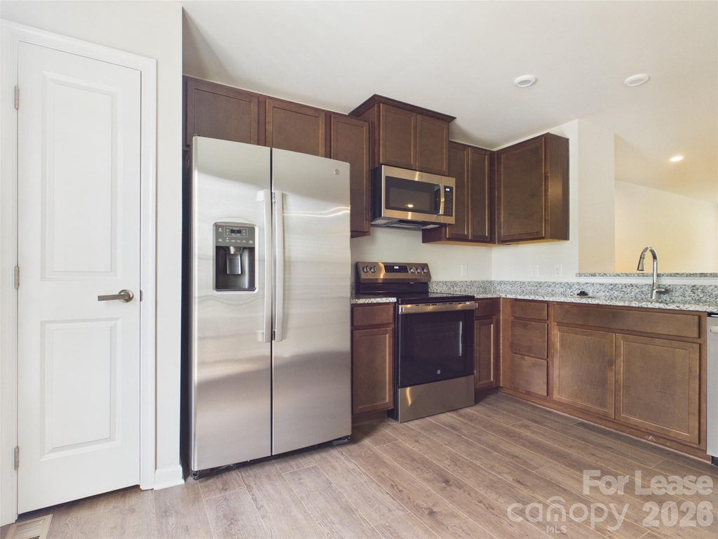 4039 Vallhorn Lane - Photo 4