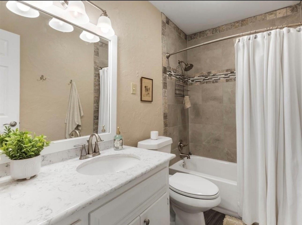 5016 Elms Court - Photo 16