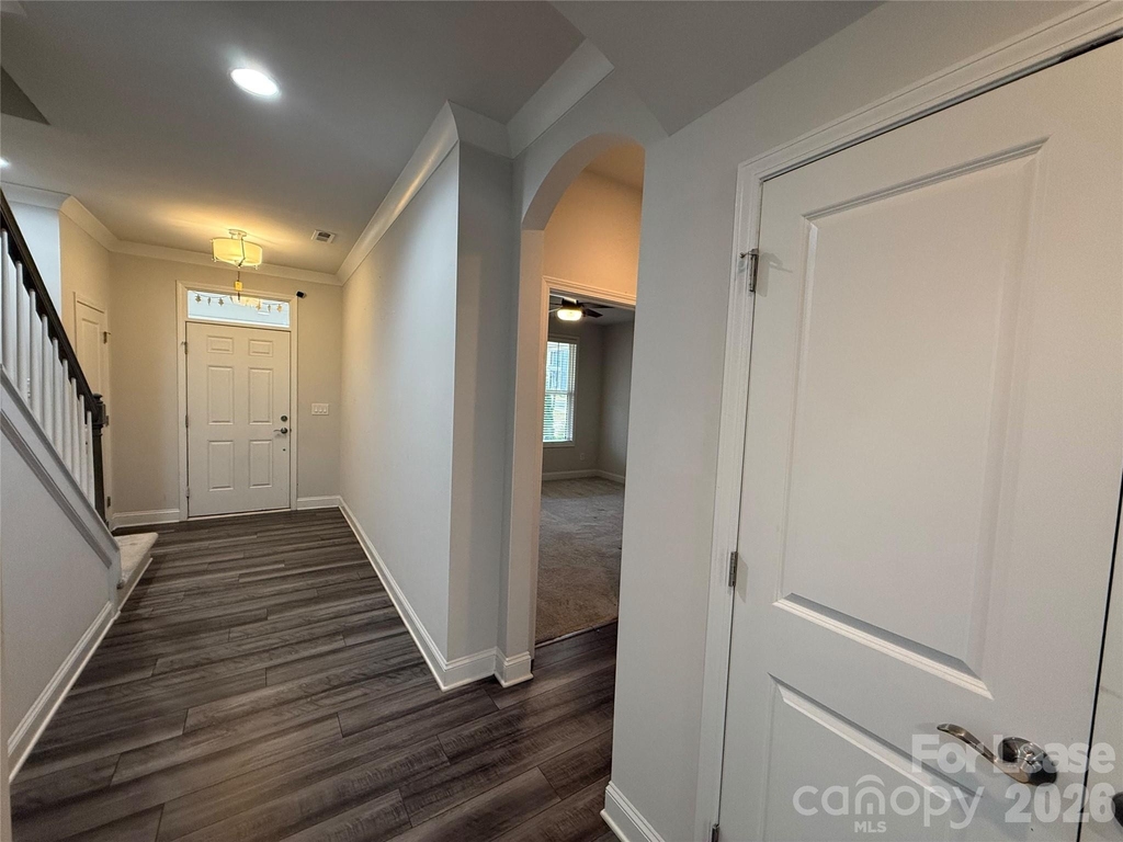 10179 Meeting House Drive - Photo 3