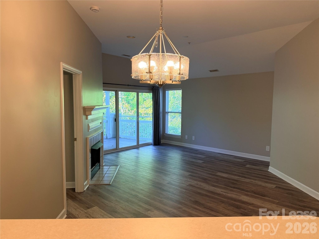 547 Southeast Drive - Photo 16