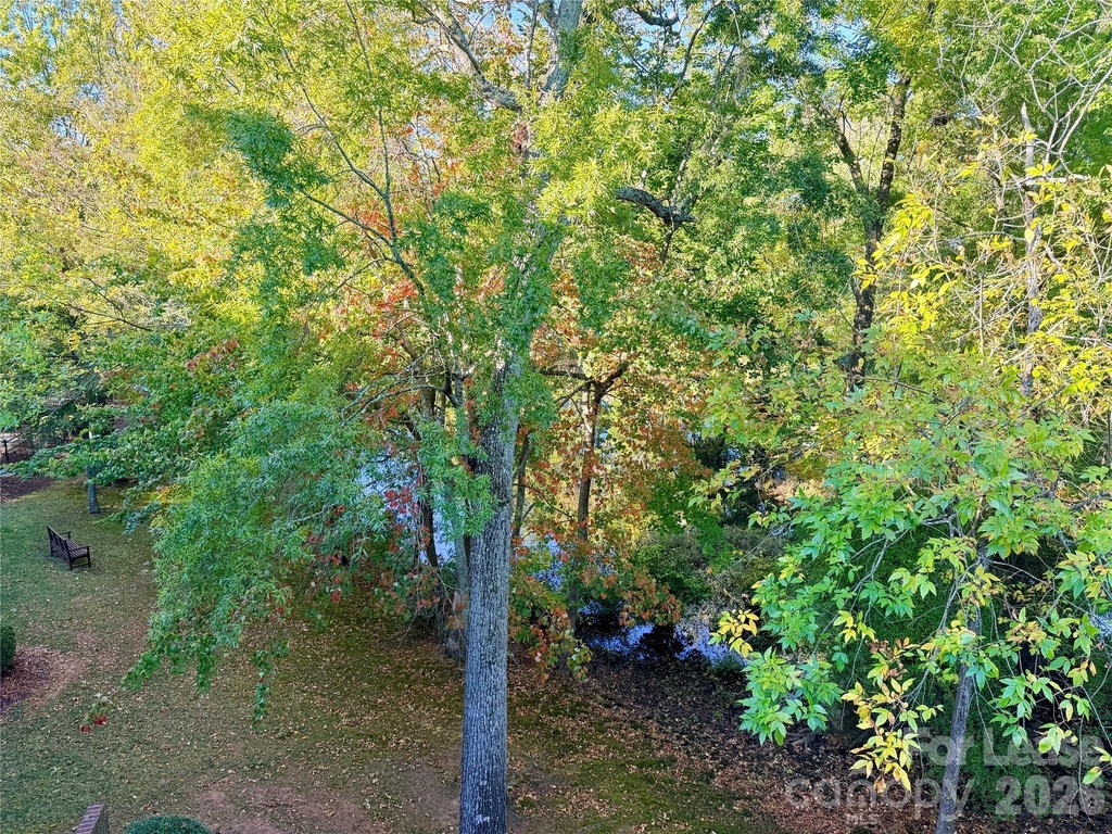 547 Southeast Drive - Photo 33