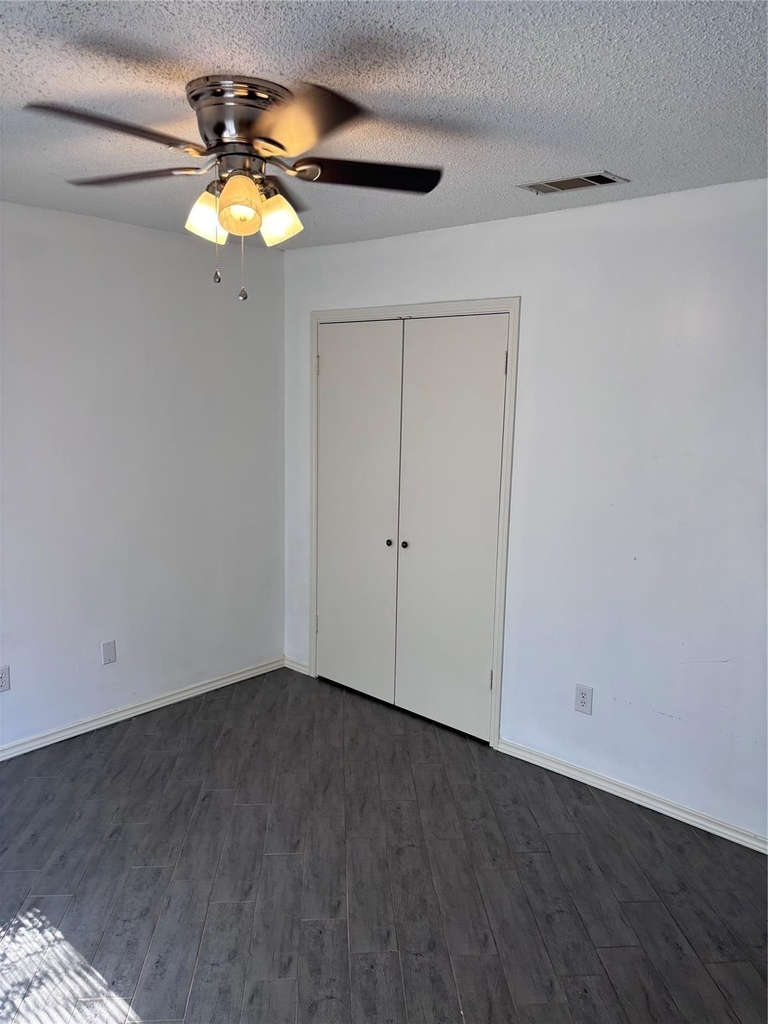 111 Glade Shadow Drive - Photo 9