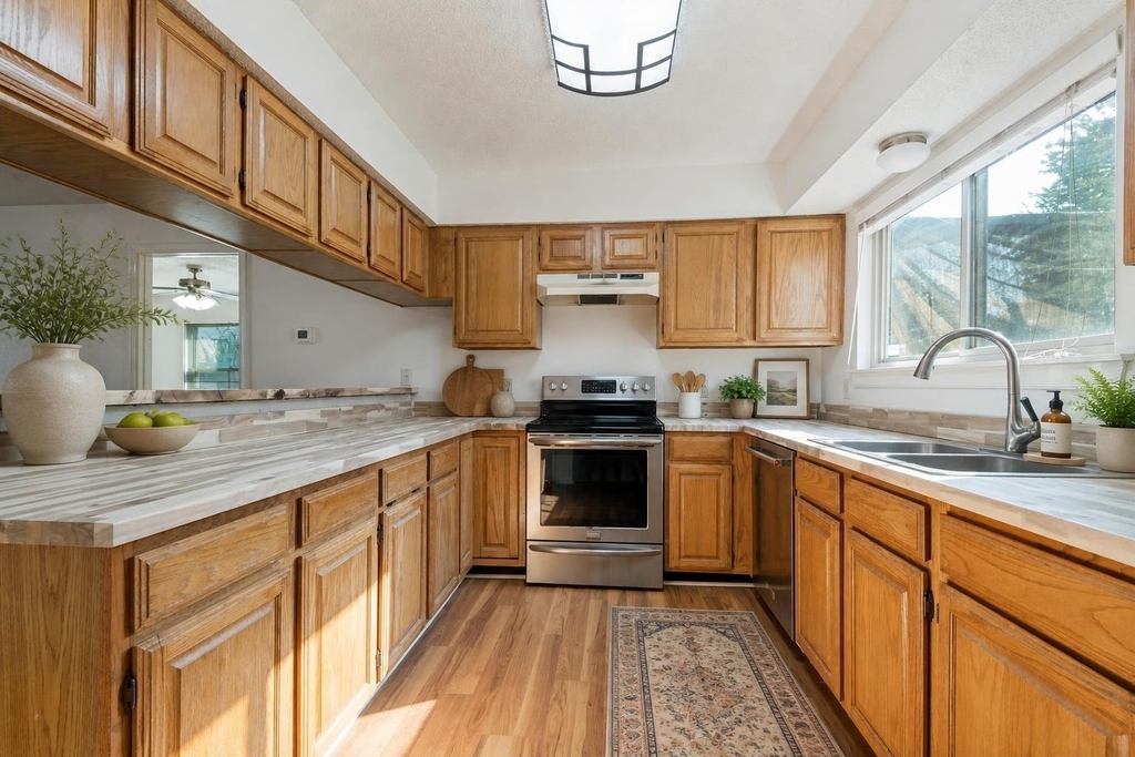 617 Valley Spring Drive - Photo 10