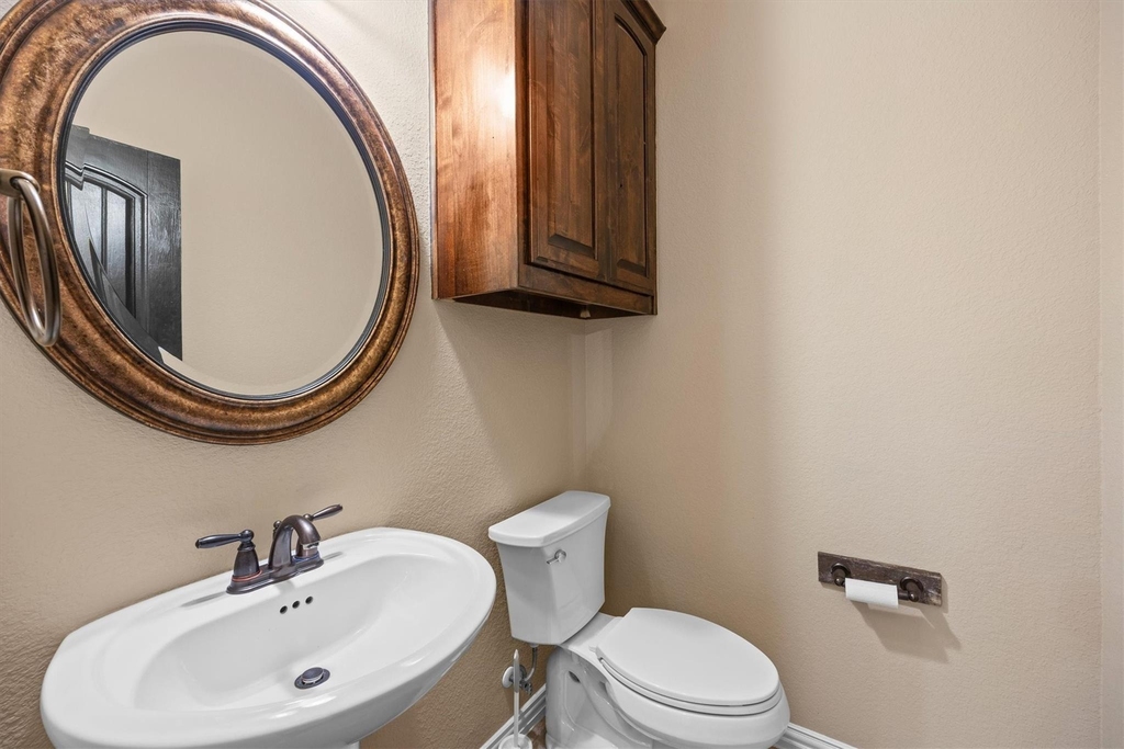 1111 Fossil Lake Drive - Photo 14