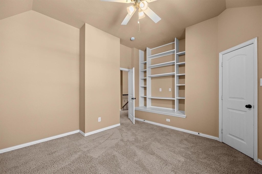 1111 Fossil Lake Drive - Photo 23