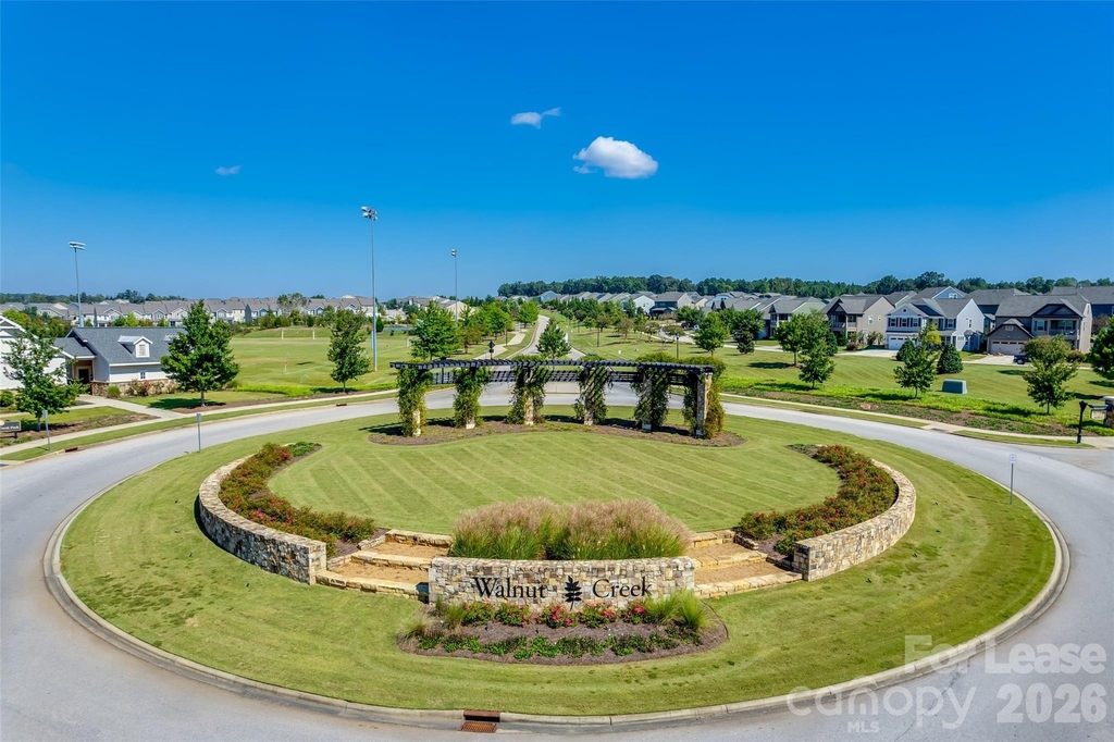 979 Pennington Drive - Photo 42