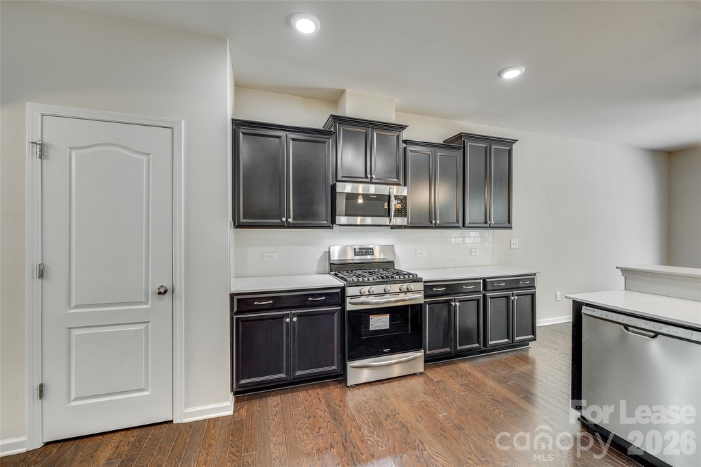 910 Ashton Oak Court - Photo 13