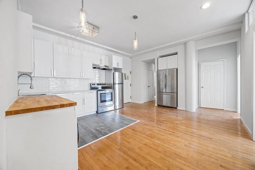 106 Fulton Street - Photo 0