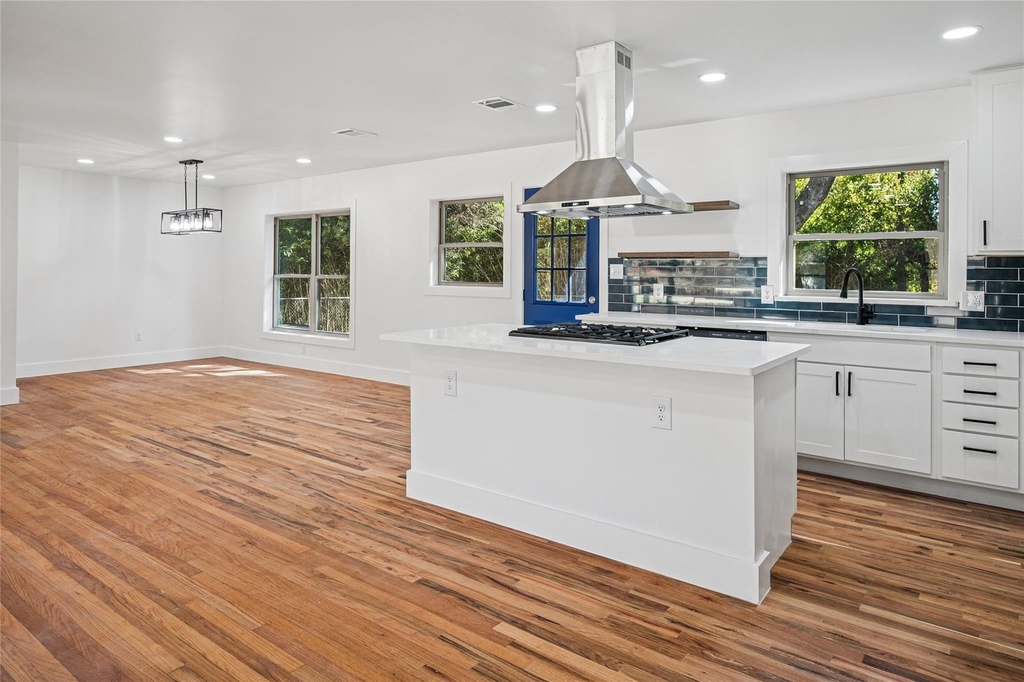 9946 Kilarney Drive - Photo 11