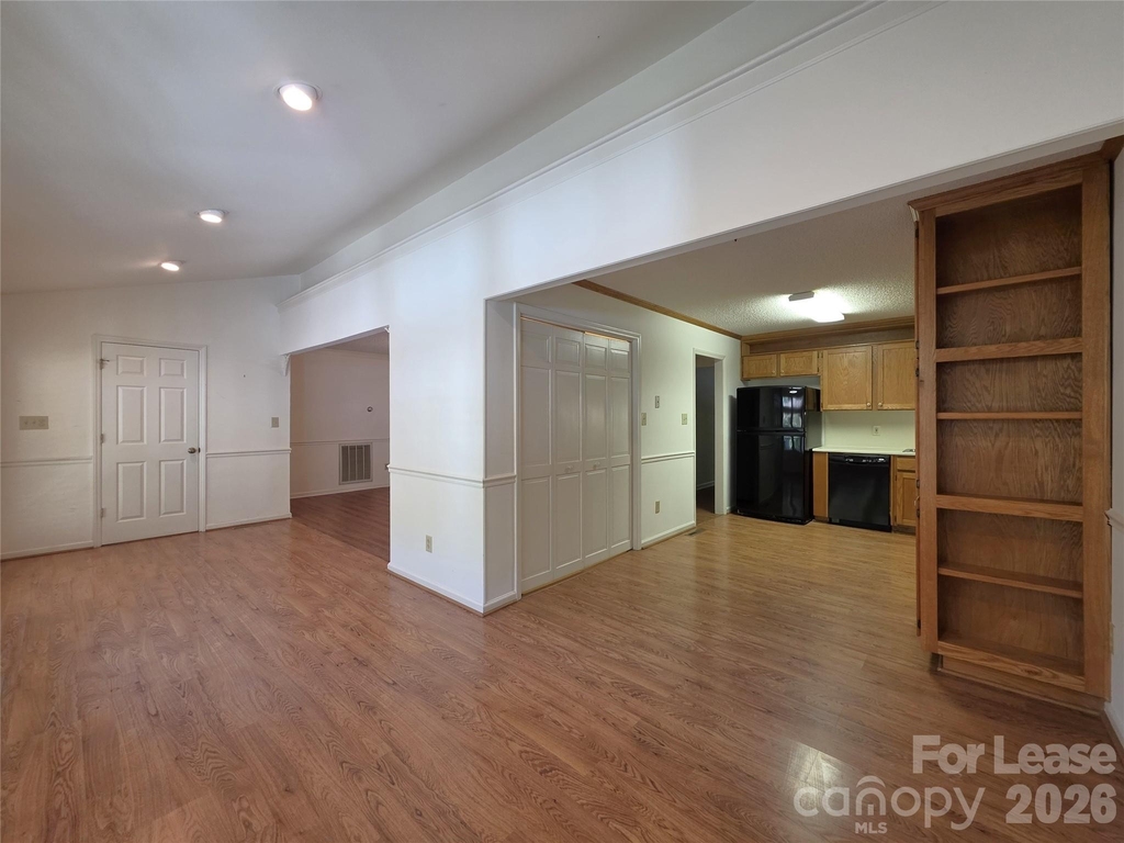 628 Breckenridge Road - Photo 7
