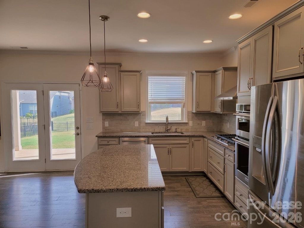 10429 Honeyfur Court - Photo 5