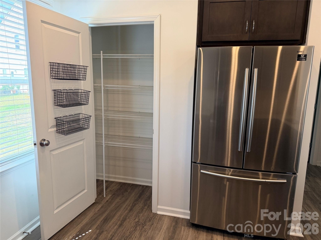 7106 Thornrose Drive - Photo 6
