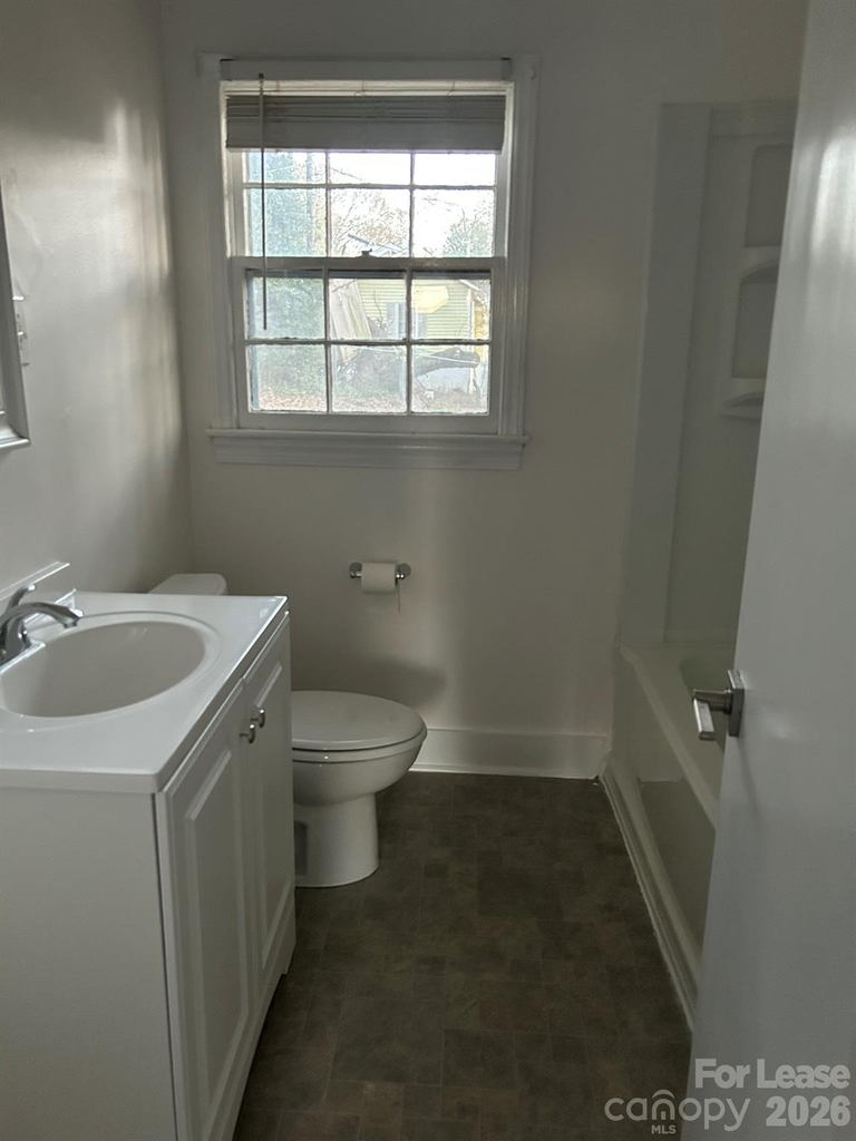 815 W Mauney Avenue - Photo 6