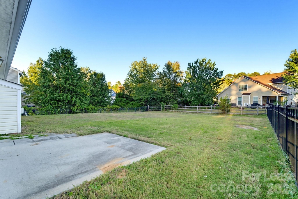 7004 Paddle Wheel Lane - Photo 20