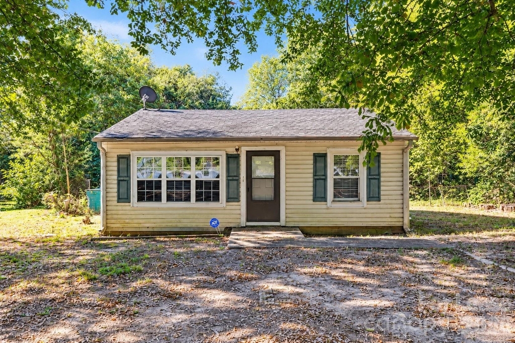133 Proctor Street - Photo 0