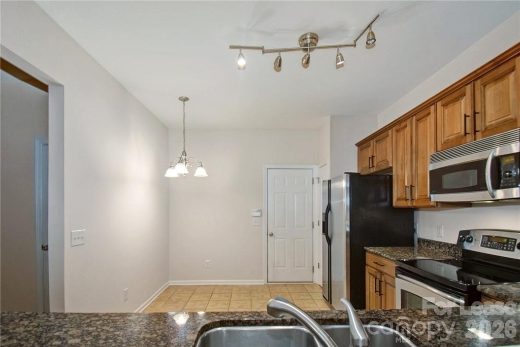 10146 Blakeney Preserve Drive - Photo 8