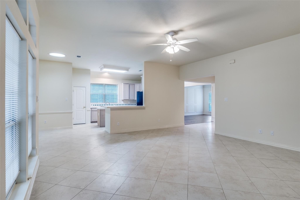 6613 Lynch Lane - Photo 9