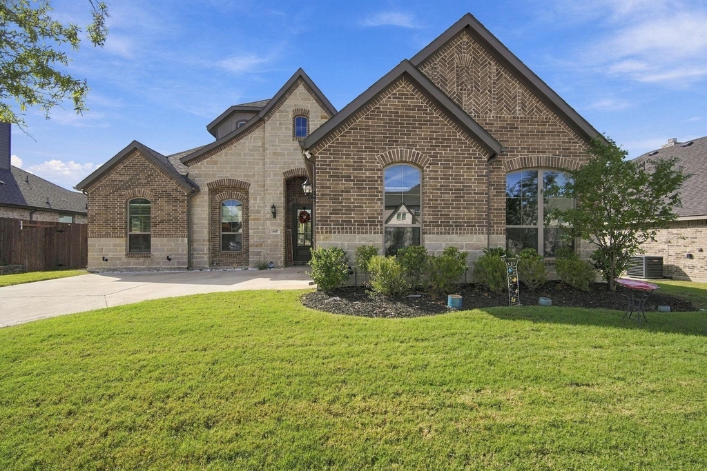 4417 Biscayne Drive - Photo 0