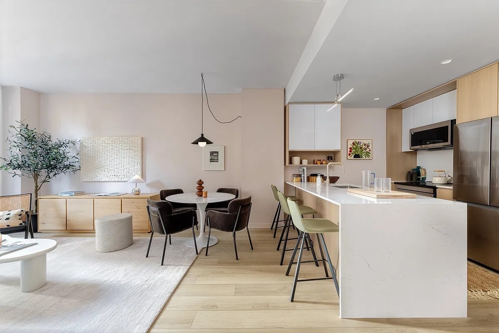 255 East 39th Street - Photo 3