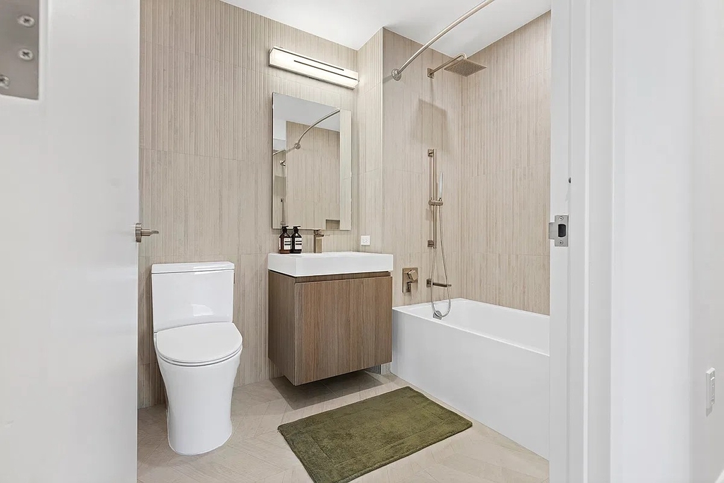 644 East 14th Street - Photo 2