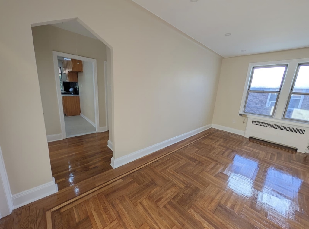 3008 Roberts Avenue - Photo 5