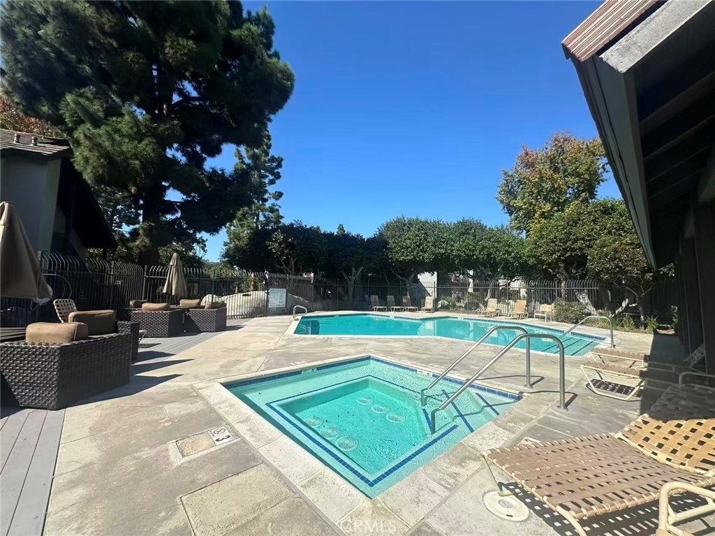 208 Orange Blossom - Photo 10
