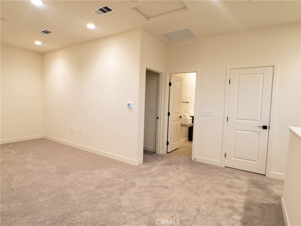 16741 Douglas  Ave - Photo 16