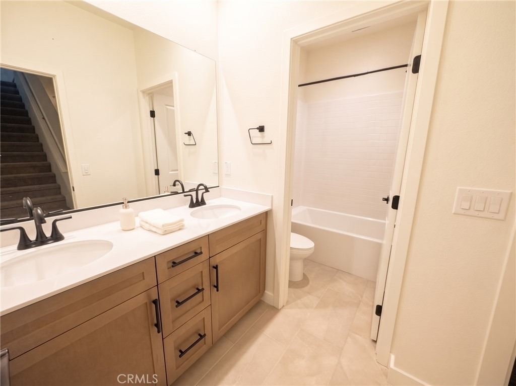 16741 Douglas  Ave - Photo 25