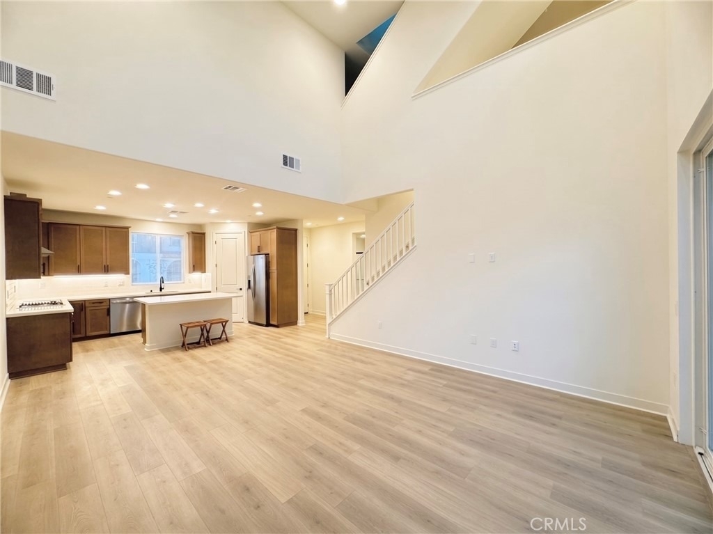 16741 Douglas  Ave - Photo 3