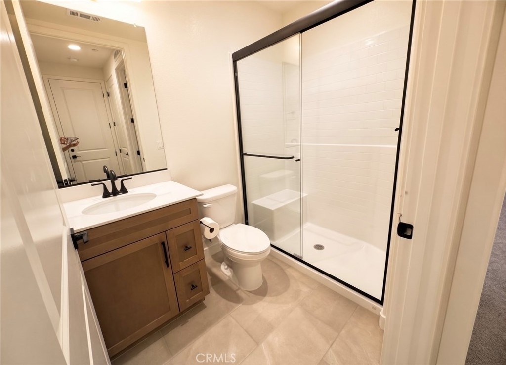 16741 Douglas  Ave - Photo 15