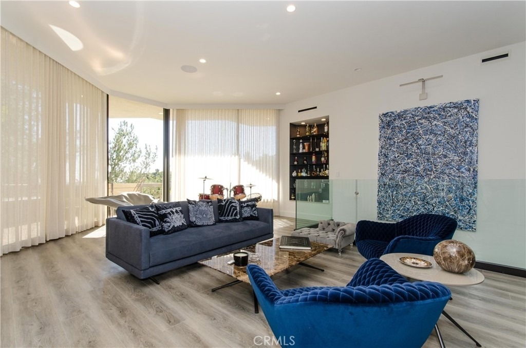 510 Leslie - Photo 19