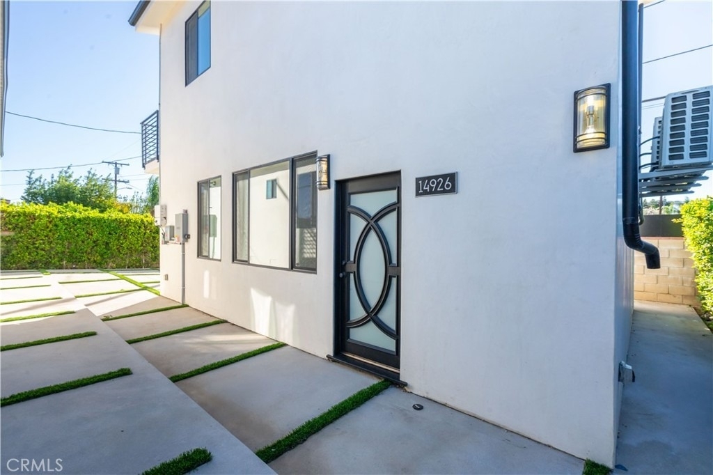 14926 Septo Street - Photo 4