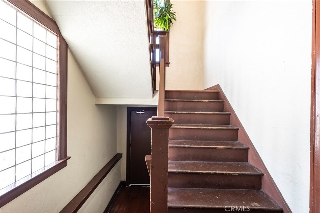 1116 Sartori Avenue - Photo 12