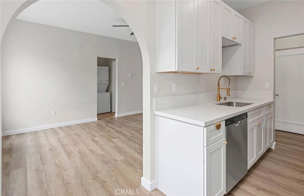 1829 E 4th St - Photo 6