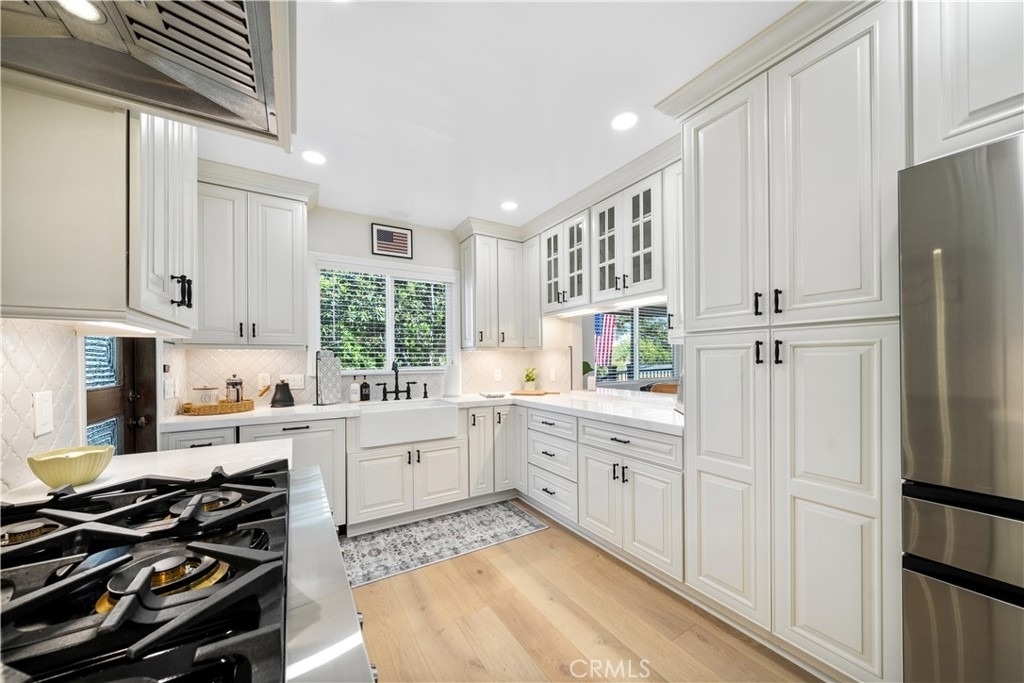 5010 Elmwood - Photo 4