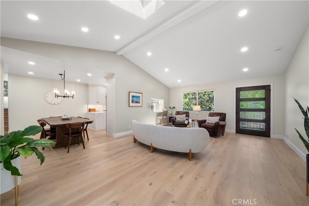 5010 Elmwood - Photo 8