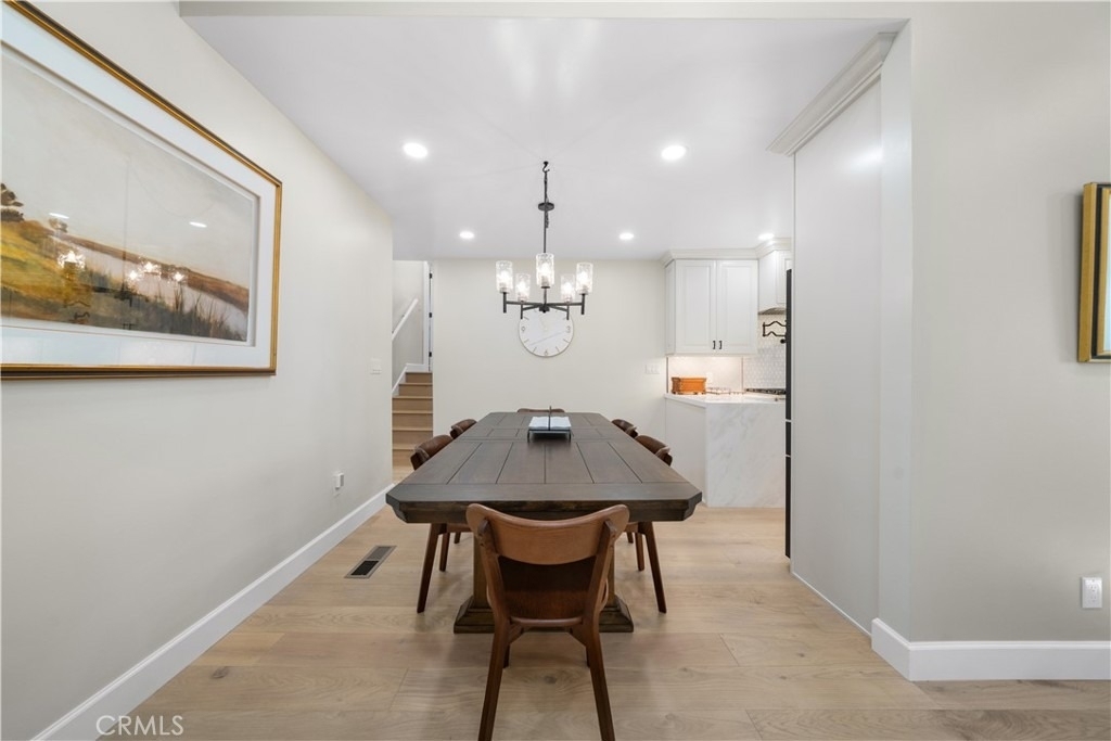5010 Elmwood - Photo 6