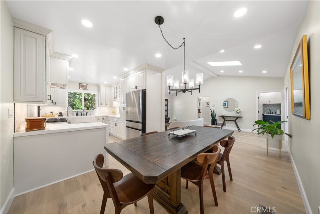 5010 Elmwood - Photo 5